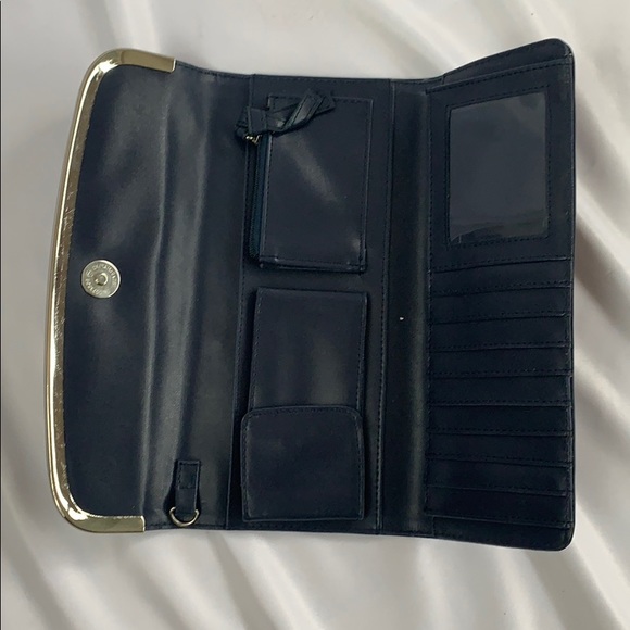 Clutch wallet - Picture 2 of 2